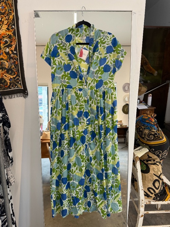 Nimbu Dresses & Skirts - Nimbu Maxi Button Down Dress